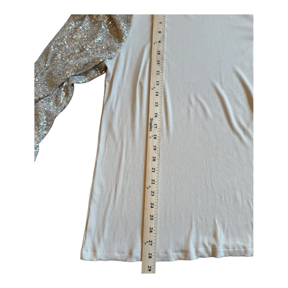 NWOT Torrid Top 10 Rib Crew Neck Sequin Long Sleeve Top Champagne Gold - Picture 9 of 10